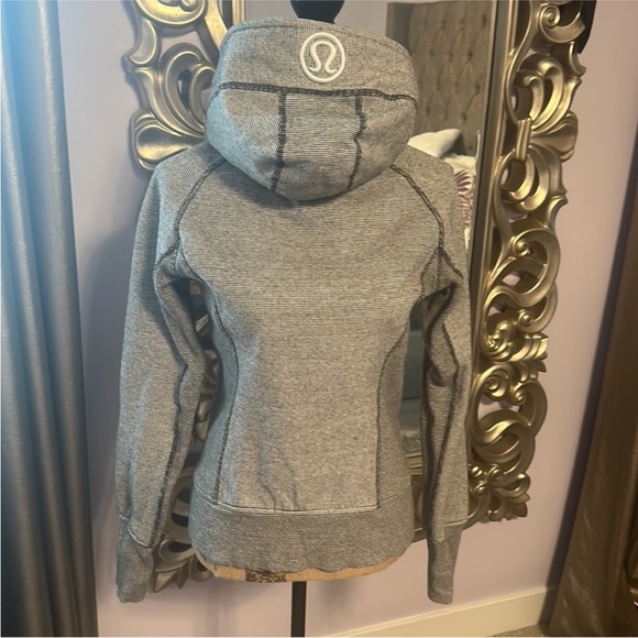 Lululemon scuba hoodie - Picture 2 of 2